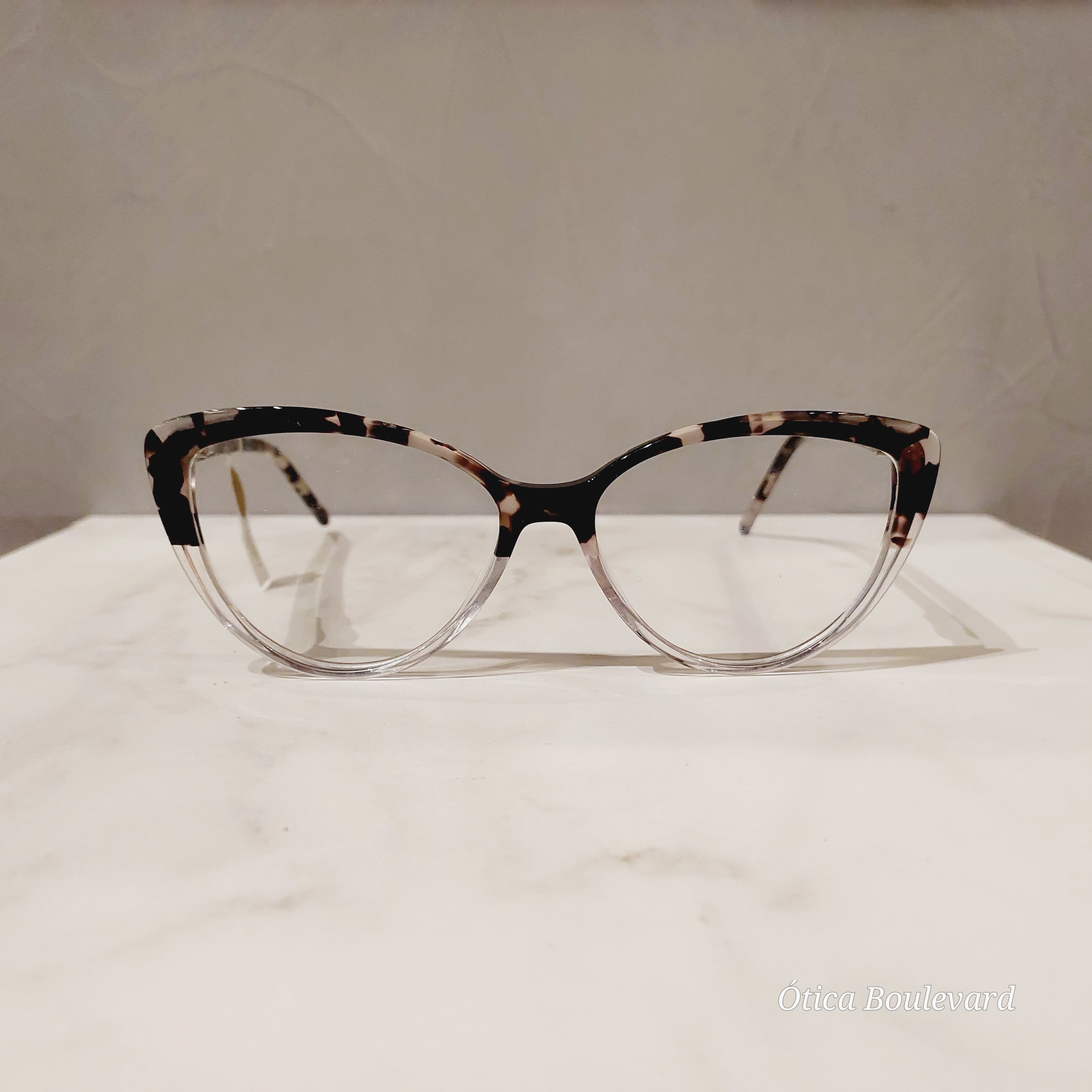 LQ6042TAD
